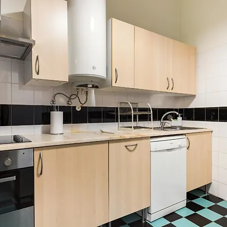 Gonzalo's Guest - Downtown Historic Flats *