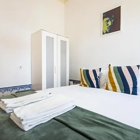Gonzalo's Guest - Downtown Historic Flats 리스본