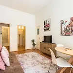 Gonzalo's Guest - Downtown Historic Flats Daire *